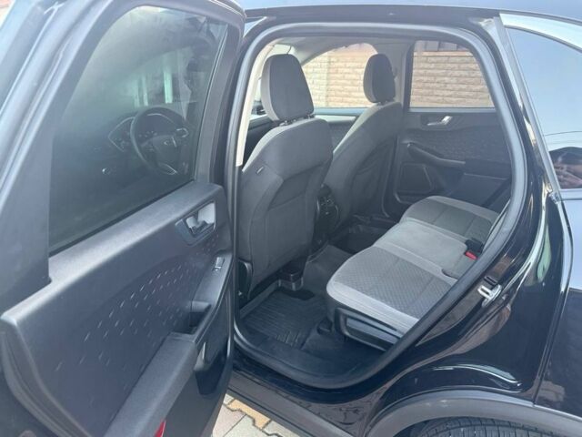 Форд Эскейп 2020 в Умани на Automoto.ua Черный Форд Эскейп, объемом двигателя 1.5 л и пробегом 138 тыс. км за 14300 $, фото 7 на Automoto.ua