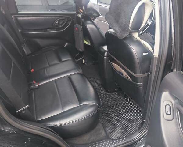 Форд Эскейп 2005 в Ивано-Франковске на Automoto.ua Черный Форд Эскейп, объемом двигателя 2.3 л и пробегом 242 тыс. км за 6200 $, фото 22 на Automoto.ua