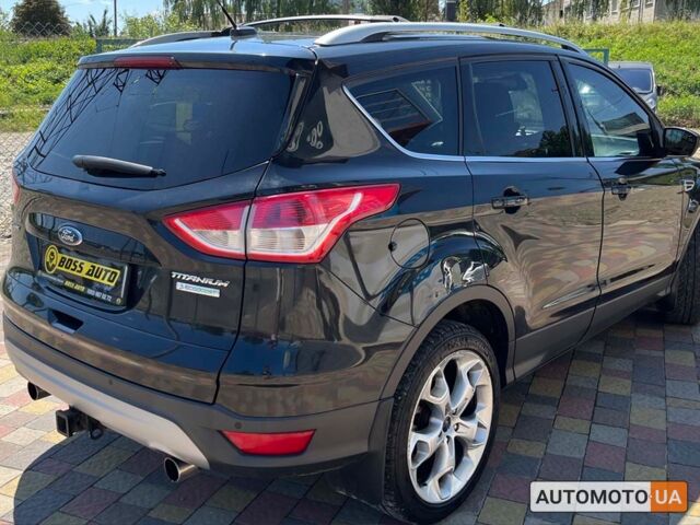Черный Форд Эскейп, объемом двигателя 2 л и пробегом 186 тыс. км за 13500 $, фото 4 на Automoto.ua