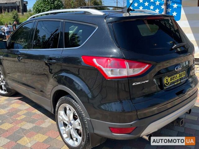 Черный Форд Эскейп, объемом двигателя 2 л и пробегом 186 тыс. км за 13500 $, фото 2 на Automoto.ua