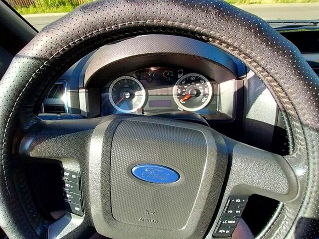 Черный Форд Эскейп, объемом двигателя 3 л и пробегом 388 тыс. км за 11100 $, фото 4 на Automoto.ua