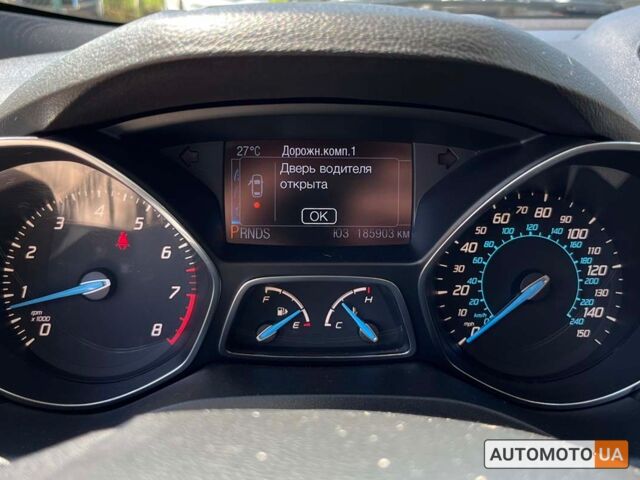 Черный Форд Эскейп, объемом двигателя 2 л и пробегом 186 тыс. км за 13500 $, фото 7 на Automoto.ua