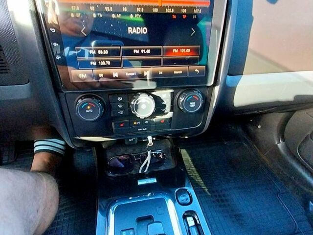 Черный Форд Эскейп, объемом двигателя 3 л и пробегом 388 тыс. км за 11100 $, фото 8 на Automoto.ua