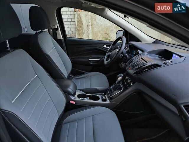 Черный Форд Эскейп, объемом двигателя 1.6 л и пробегом 165 тыс. км за 10900 $, фото 34 на Automoto.ua