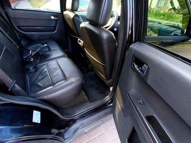 Черный Форд Эскейп, объемом двигателя 3 л и пробегом 388 тыс. км за 11100 $, фото 6 на Automoto.ua