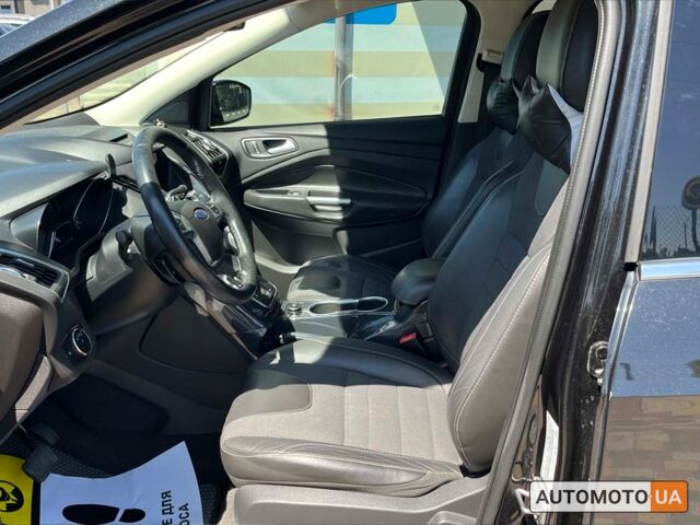 Черный Форд Эскейп, объемом двигателя 2 л и пробегом 186 тыс. км за 13500 $, фото 13 на Automoto.ua
