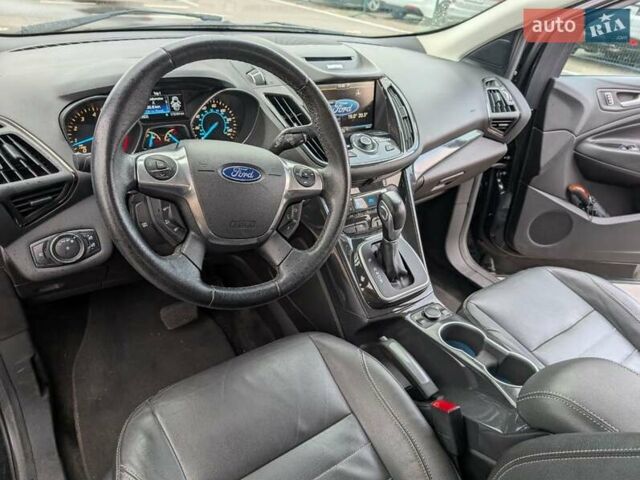 Форд Эскейп 2013 в Киеве на Automoto.ua Черный Форд Эскейп, объемом двигателя 2 л и пробегом 174 тыс. км за 13900 $, фото 8 на Automoto.ua