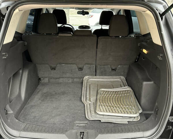 Черный Форд Эскейп, объемом двигателя 2.49 л и пробегом 168 тыс. км за 10500 $, фото 15 на Automoto.ua