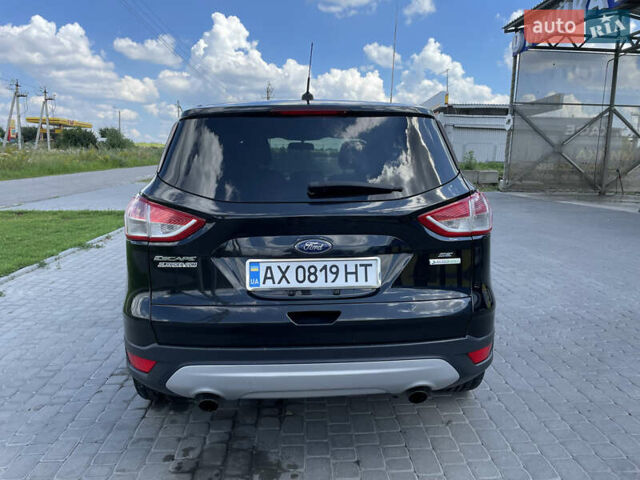 Черный Форд Эскейп, объемом двигателя 2 л и пробегом 167 тыс. км за 10500 $, фото 4 на Automoto.ua