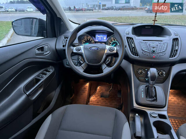 Черный Форд Эскейп, объемом двигателя 2.5 л и пробегом 136 тыс. км за 11900 $, фото 21 на Automoto.ua