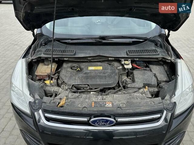 Чорний Форд Ескейп, об'ємом двигуна 1.6 л та пробігом 266 тис. км за 9500 $, фото 15 на Automoto.ua