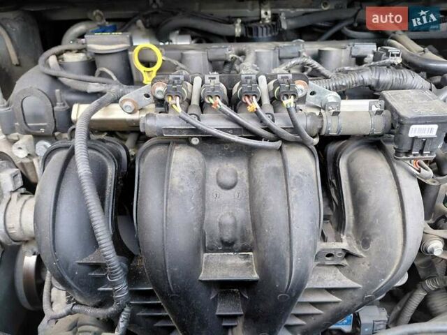 Черный Форд Эскейп, объемом двигателя 2.49 л и пробегом 138 тыс. км за 10500 $, фото 11 на Automoto.ua