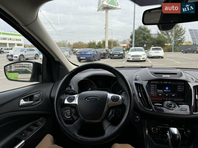 Форд Эскейп 2013 в Киеве на Automoto.ua Черный Форд Эскейп, объемом двигателя 2 л и пробегом 115 тыс. км за 13350 $, фото 9 на Automoto.ua