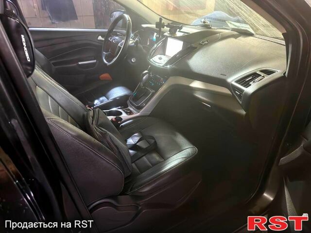 Чорний Форд Ескейп, об'ємом двигуна 1.6 л та пробігом 230 тис. км за 13000 $, фото 7 на Automoto.ua