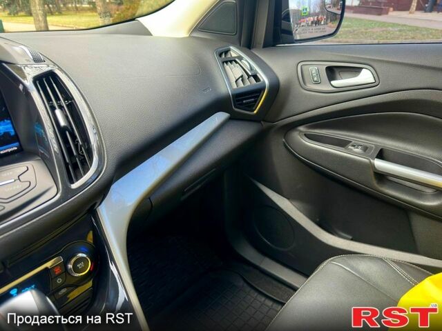 Чорний Форд Ескейп, об'ємом двигуна 1.6 л та пробігом 230 тис. км за 13000 $, фото 8 на Automoto.ua