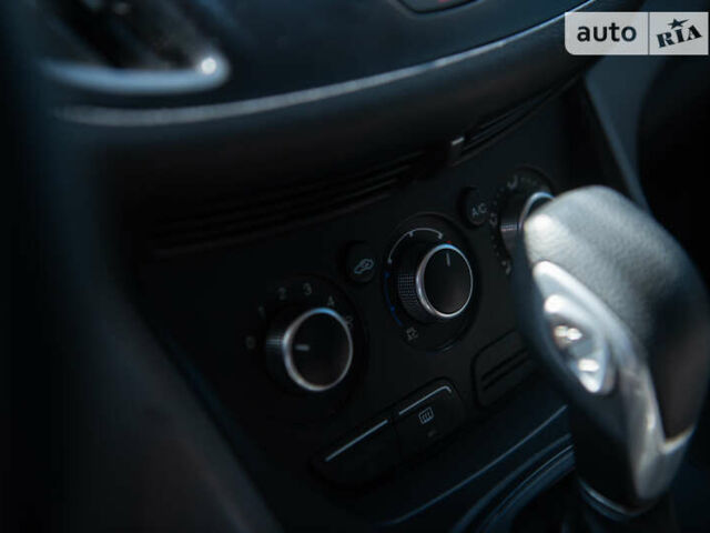 Черный Форд Эскейп, объемом двигателя 2.49 л и пробегом 168 тыс. км за 10500 $, фото 31 на Automoto.ua