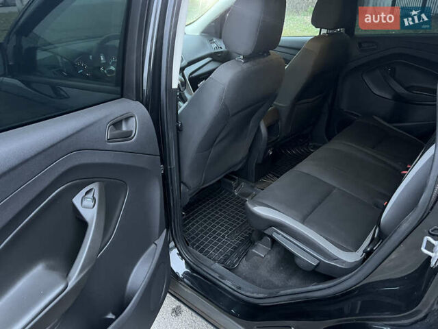 Черный Форд Эскейп, объемом двигателя 2.5 л и пробегом 136 тыс. км за 11900 $, фото 24 на Automoto.ua