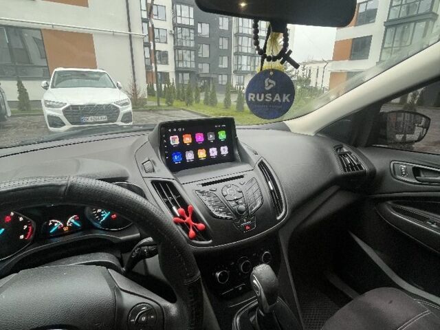 Черный Форд Эскейп, объемом двигателя 2.5 л и пробегом 234 тыс. км за 10900 $, фото 5 на Automoto.ua