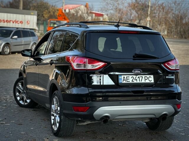 Черный Форд Эскейп, объемом двигателя 2 л и пробегом 190 тыс. км за 9500 $, фото 8 на Automoto.ua
