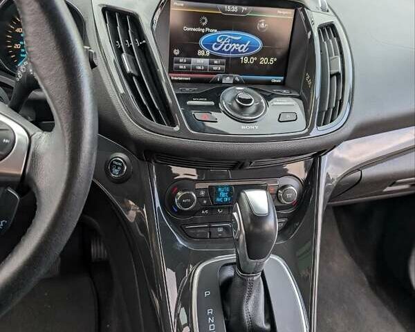 Форд Эскейп 2013 в Киеве на Automoto.ua Черный Форд Эскейп, объемом двигателя 2 л и пробегом 174 тыс. км за 13900 $, фото 10 на Automoto.ua