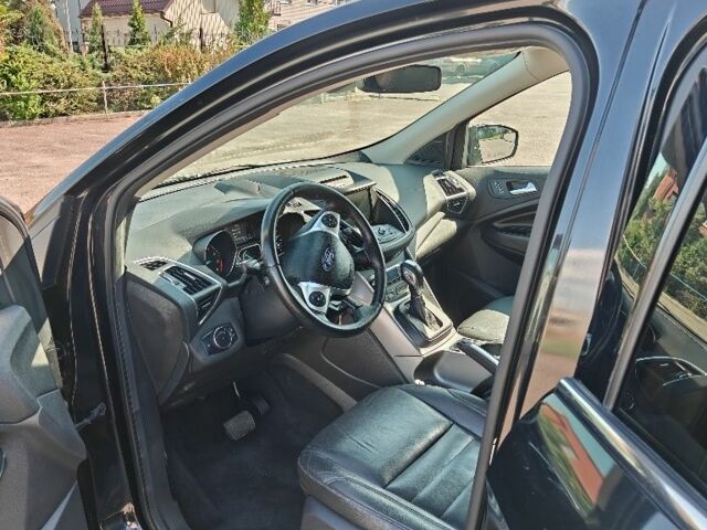 Черный Форд Эскейп, объемом двигателя 2 л и пробегом 131 тыс. км за 11200 $, фото 22 на Automoto.ua