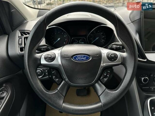 Чорний Форд Ескейп, об'ємом двигуна 1.6 л та пробігом 266 тис. км за 9500 $, фото 12 на Automoto.ua