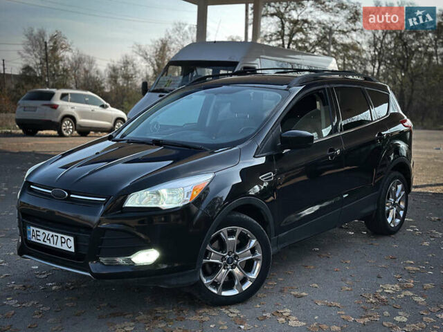 Черный Форд Эскейп, объемом двигателя 2 л и пробегом 189 тыс. км за 9500 $, фото 1 на Automoto.ua