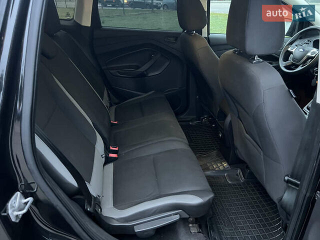 Черный Форд Эскейп, объемом двигателя 2.5 л и пробегом 136 тыс. км за 11900 $, фото 26 на Automoto.ua
