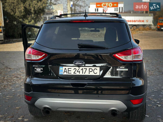 Черный Форд Эскейп, объемом двигателя 2 л и пробегом 189 тыс. км за 9500 $, фото 7 на Automoto.ua