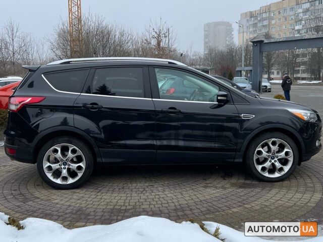 Черный Форд Эскейп, объемом двигателя 2 л и пробегом 105 тыс. км за 13300 $, фото 7 на Automoto.ua