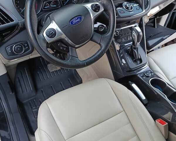 Чорний Форд Ескейп, об'ємом двигуна 2 л та пробігом 286 тис. км за 10500 $, фото 16 на Automoto.ua