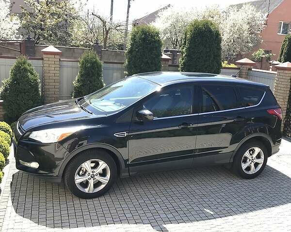 Черный Форд Эскейп, объемом двигателя 1.6 л и пробегом 288 тыс. км за 9900 $, фото 1 на Automoto.ua