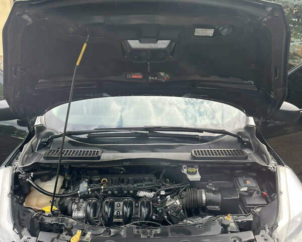 Черный Форд Эскейп, объемом двигателя 2.5 л и пробегом 210 тыс. км за 13500 $, фото 5 на Automoto.ua