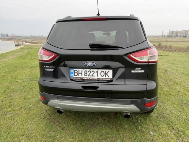 Черный Форд Эскейп, объемом двигателя 1.6 л и пробегом 270 тыс. км за 10700 $, фото 2 на Automoto.ua