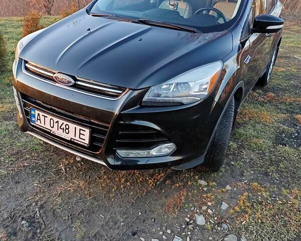 Черный Форд Эскейп, объемом двигателя 2 л и пробегом 280 тыс. км за 11500 $, фото 4 на Automoto.ua