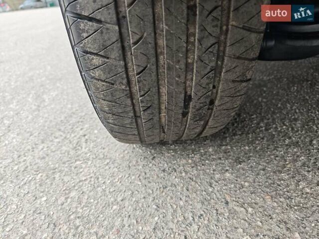 Черный Форд Эскейп, объемом двигателя 2.5 л и пробегом 214 тыс. км за 11999 $, фото 20 на Automoto.ua