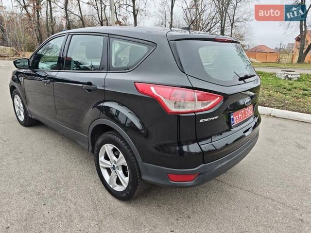 Черный Форд Эскейп, объемом двигателя 2.5 л и пробегом 214 тыс. км за 11999 $, фото 4 на Automoto.ua