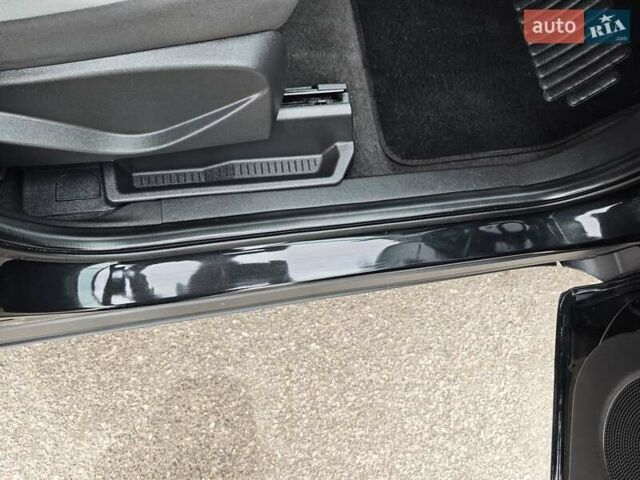 Черный Форд Эскейп, объемом двигателя 2.5 л и пробегом 214 тыс. км за 11999 $, фото 34 на Automoto.ua