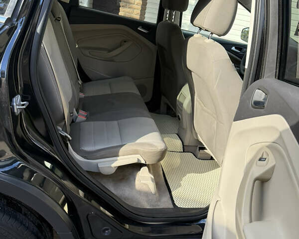 Черный Форд Эскейп, объемом двигателя 1.6 л и пробегом 207 тыс. км за 9200 $, фото 12 на Automoto.ua