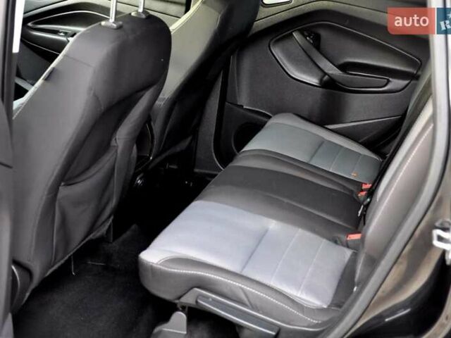 Форд Ескейп 2014 у Києві на Automoto.ua Чорний Форд Ескейп, об'ємом двигуна 1.6 л та пробігом 160 тис. км за 10800 $, фото 11 на Automoto.ua