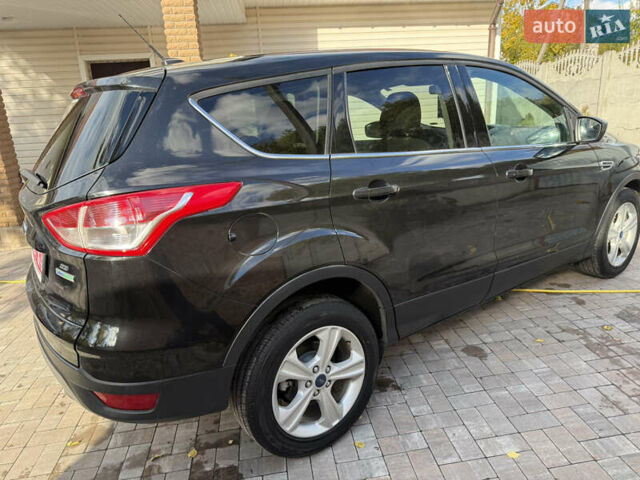 Черный Форд Эскейп, объемом двигателя 1.6 л и пробегом 207 тыс. км за 9200 $, фото 6 на Automoto.ua