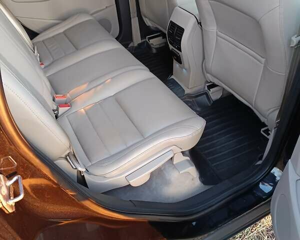 Чорний Форд Ескейп, об'ємом двигуна 2 л та пробігом 286 тис. км за 10500 $, фото 15 на Automoto.ua