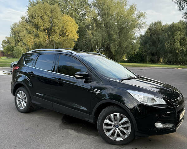 Черный Форд Эскейп, объемом двигателя 2 л и пробегом 157 тыс. км за 13500 $, фото 2 на Automoto.ua