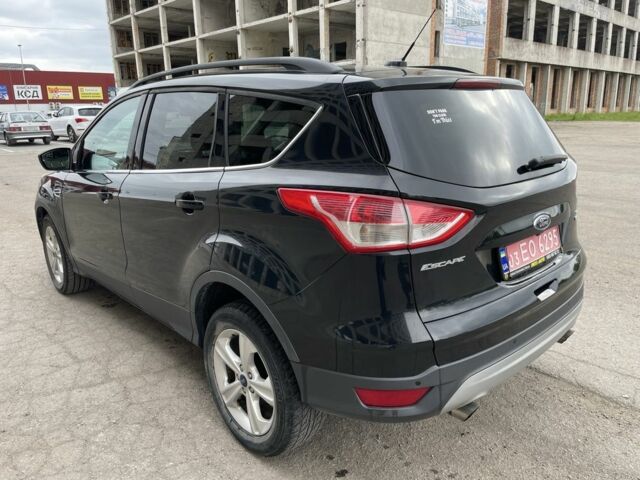 Черный Форд Эскейп, объемом двигателя 1.6 л и пробегом 198 тыс. км за 9990 $, фото 5 на Automoto.ua