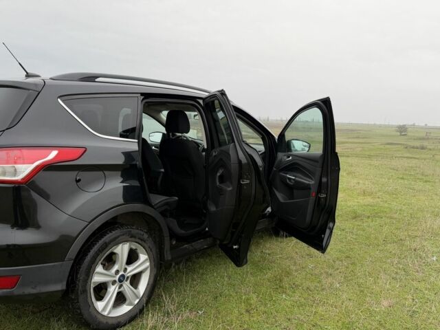 Черный Форд Эскейп, объемом двигателя 1.6 л и пробегом 270 тыс. км за 10700 $, фото 14 на Automoto.ua