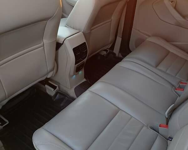 Чорний Форд Ескейп, об'ємом двигуна 2 л та пробігом 286 тис. км за 10500 $, фото 13 на Automoto.ua