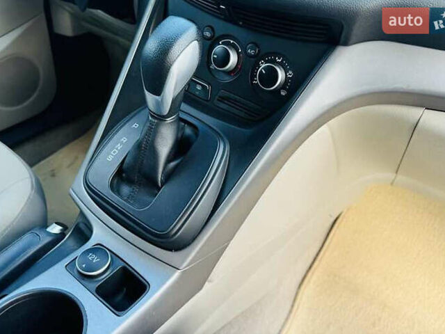 Чорний Форд Ескейп, об'ємом двигуна 1.6 л та пробігом 183 тис. км за 9600 $, фото 12 на Automoto.ua