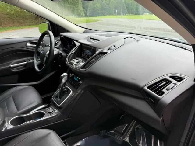 Чорний Форд Ескейп, об'ємом двигуна 1.6 л та пробігом 86 тис. км за 9200 $, фото 7 на Automoto.ua