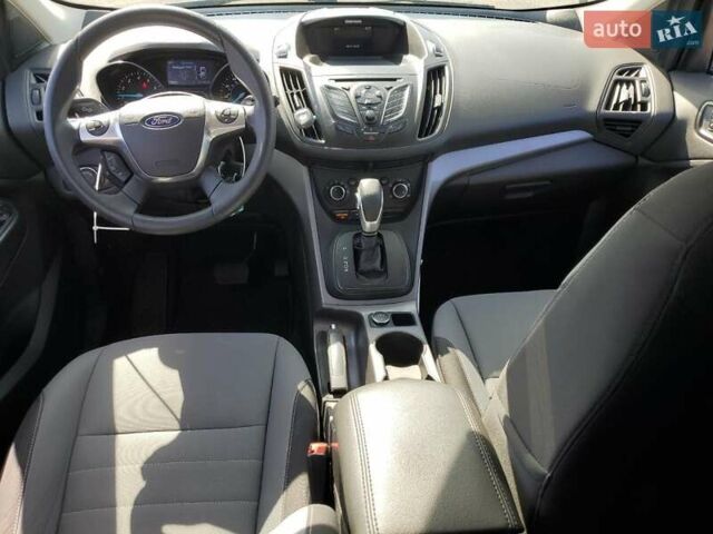 Черный Форд Эскейп, объемом двигателя 2 л и пробегом 115 тыс. км за 2700 $, фото 7 на Automoto.ua