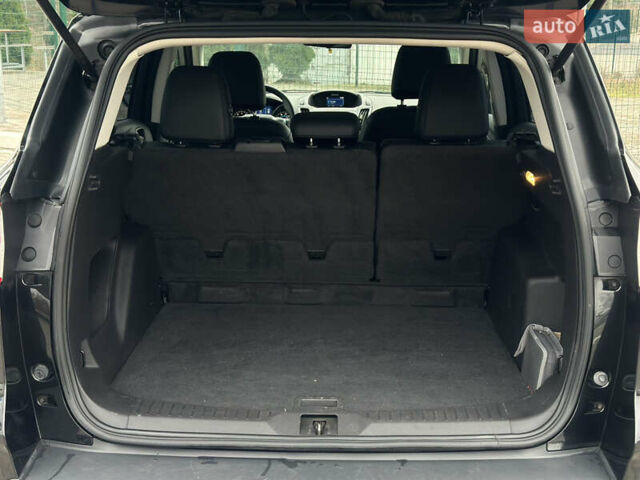 Черный Форд Эскейп, объемом двигателя 2.26 л и пробегом 126 тыс. км за 11800 $, фото 32 на Automoto.ua